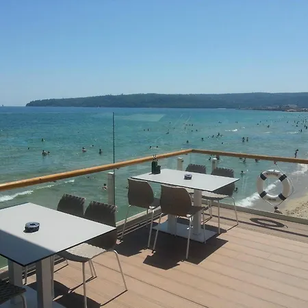 Διαμέρισμα Location 3 Bedroom Next To The *