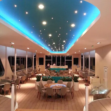 Location 3 Bedroom Next To The Διαμέρισμα *