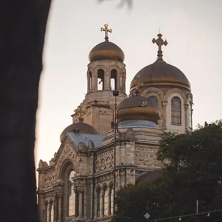 Location 3 Bedroom Next To The Διαμέρισμα Βάρνα