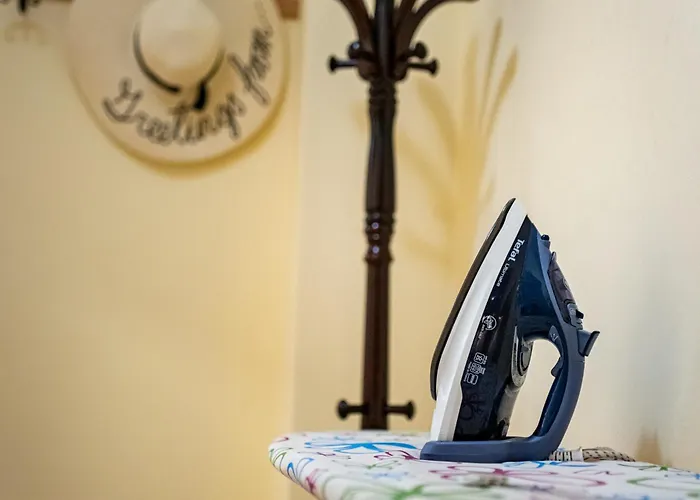 Location 3 Bedroom Next To The Апартаменты Варна