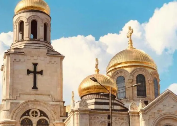 Апартаменты Location 3 Bedroom Next To The Варна