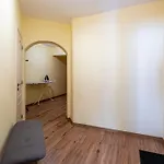 Location 3 Bedroom Next To The Appartement *