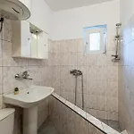 Location 3 Bedroom Next To The Appartement Varna
