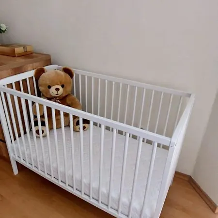 Location 3 Bedroom Next To The Апартаменты *